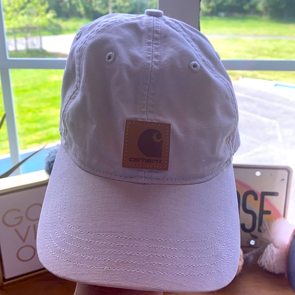 Carhartt hat